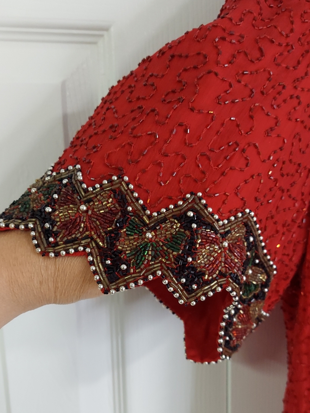 Laurence Kazar Top, Size 2X, Red 100% Silk, Beaded Holiday Party - Picture 7 of 12